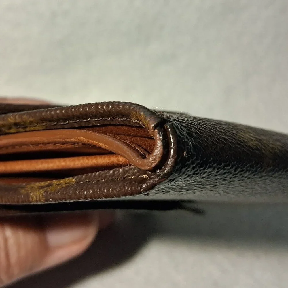 Louis Vuitton 1989 Elise Trifold Wallet Stamp 8905 AN with COA - Picture 11 of 16